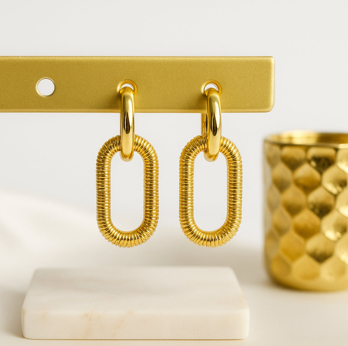 Aurea Oval gestreepte oorhangers