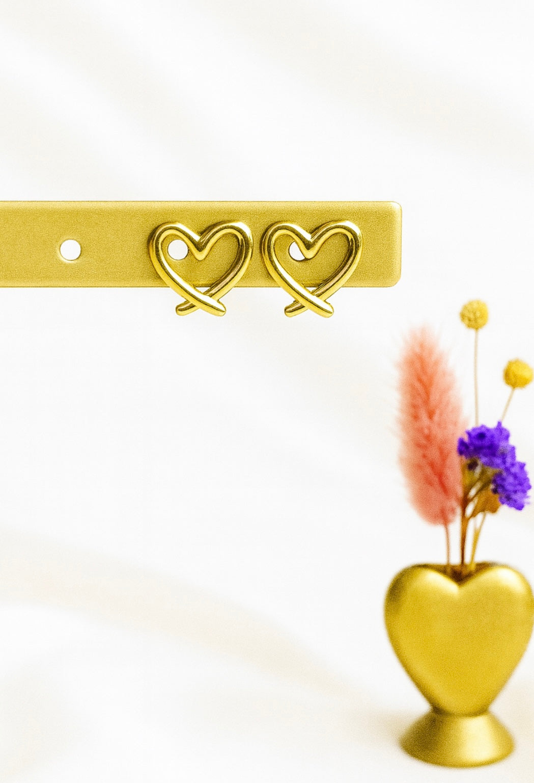 Studs open hartje klein goud