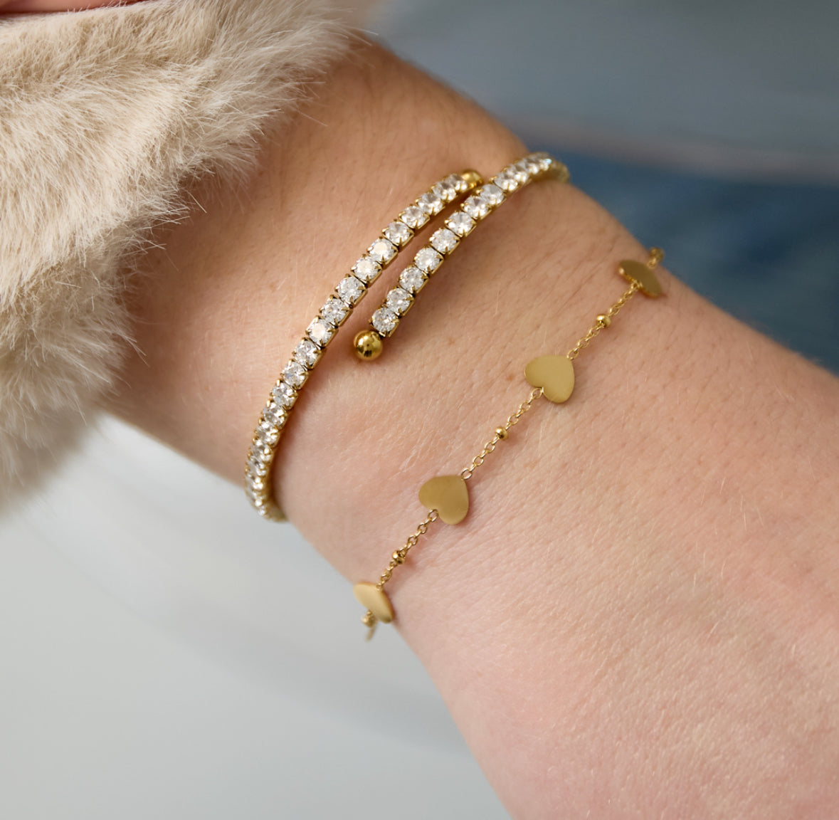 Manchet armband met strass goud