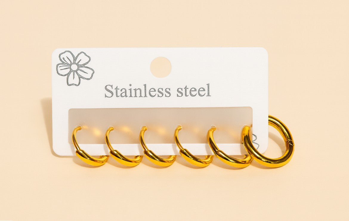 Set van drie oorringen eenvoudig goud