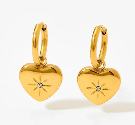 Hartje oorhangers goud