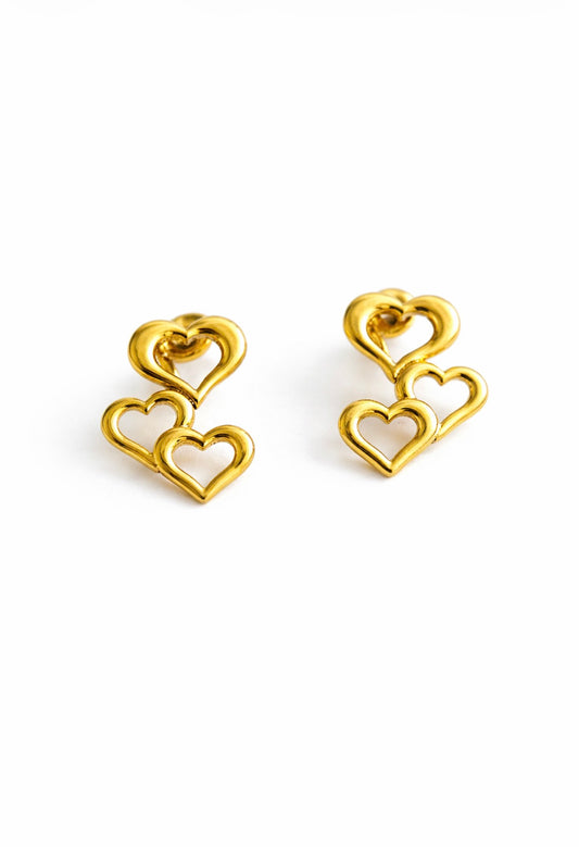 Studs drie hartjes goud