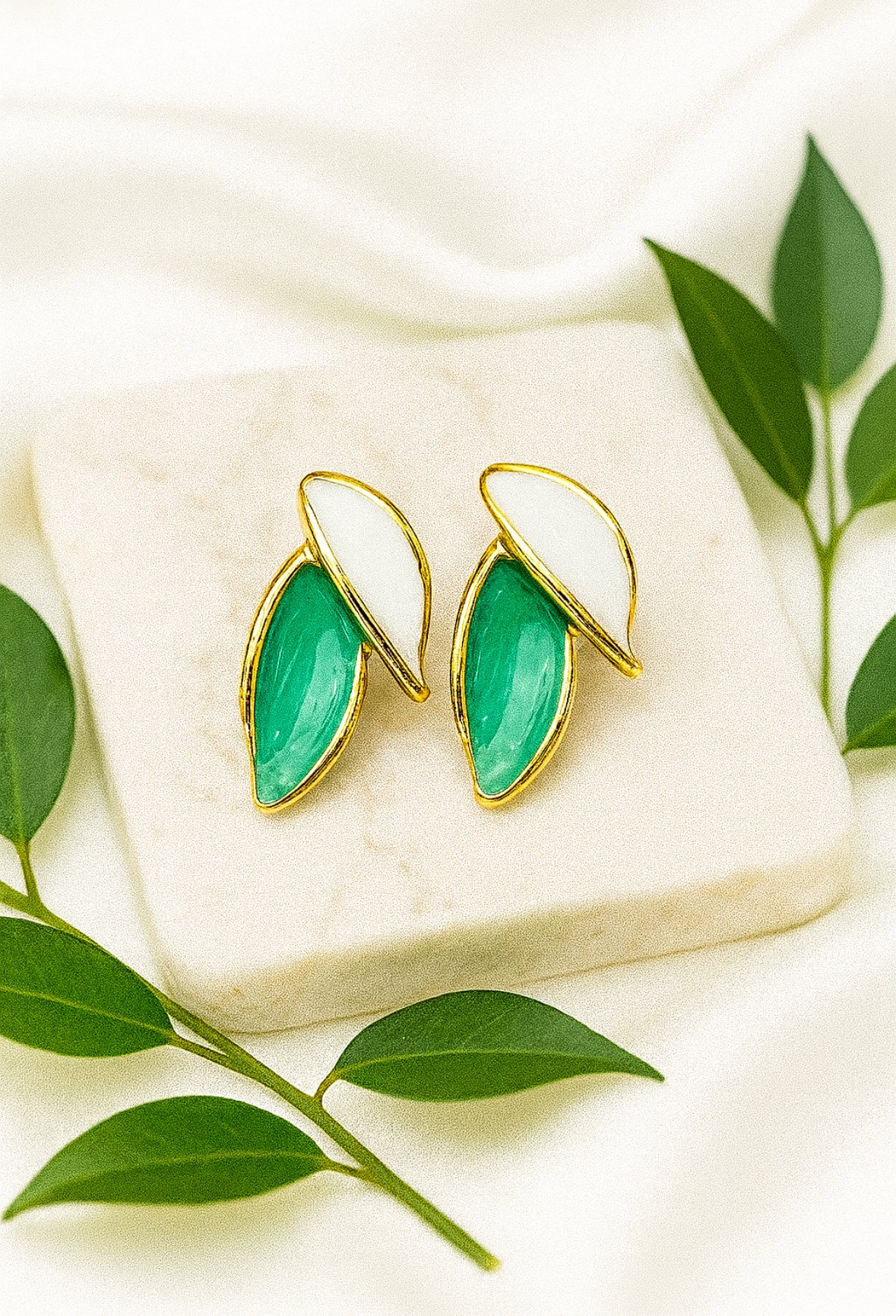 Larissa oorbellen groen/wit